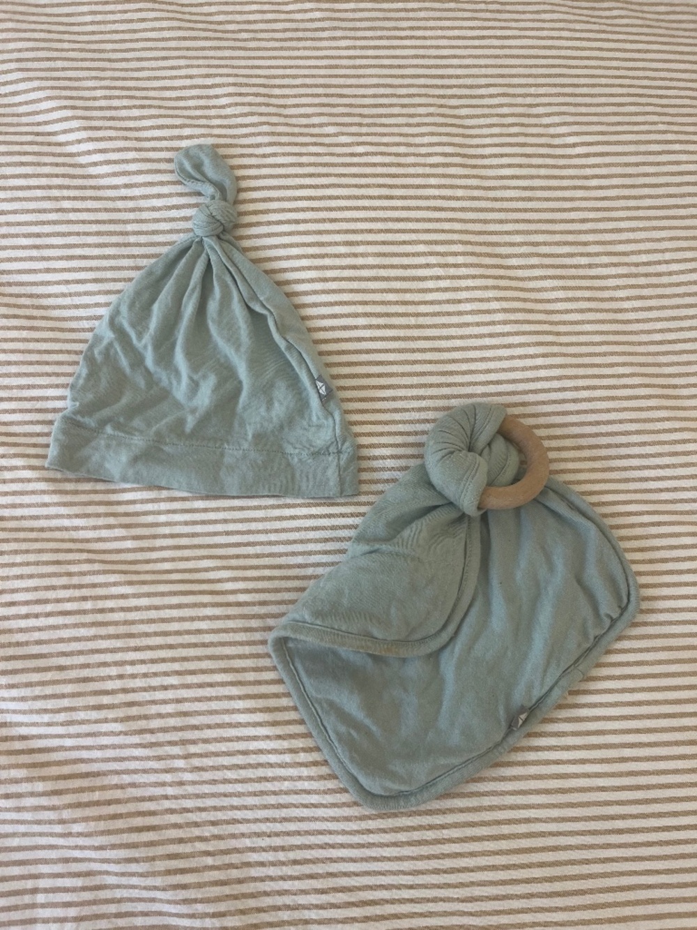 Kyte Baby Beanie and Lovey Sage Green